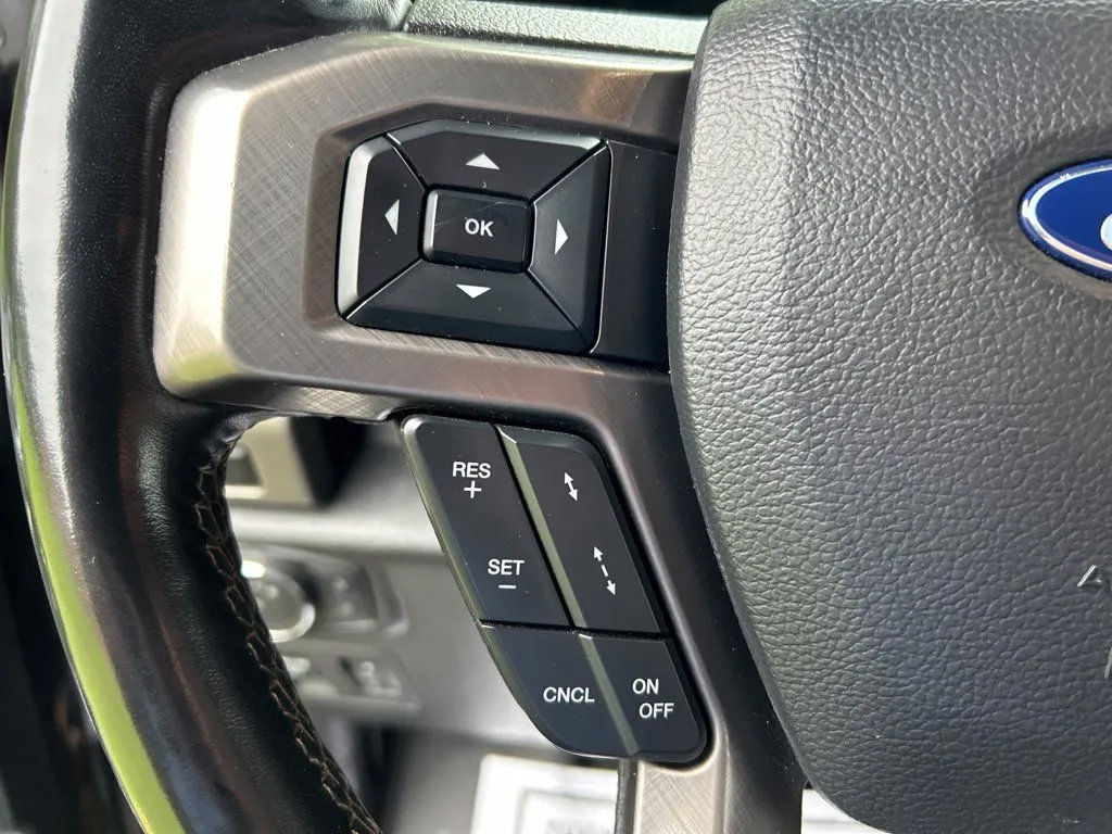 Used 2018 Ford F150 Limited AWD/4WD image 16