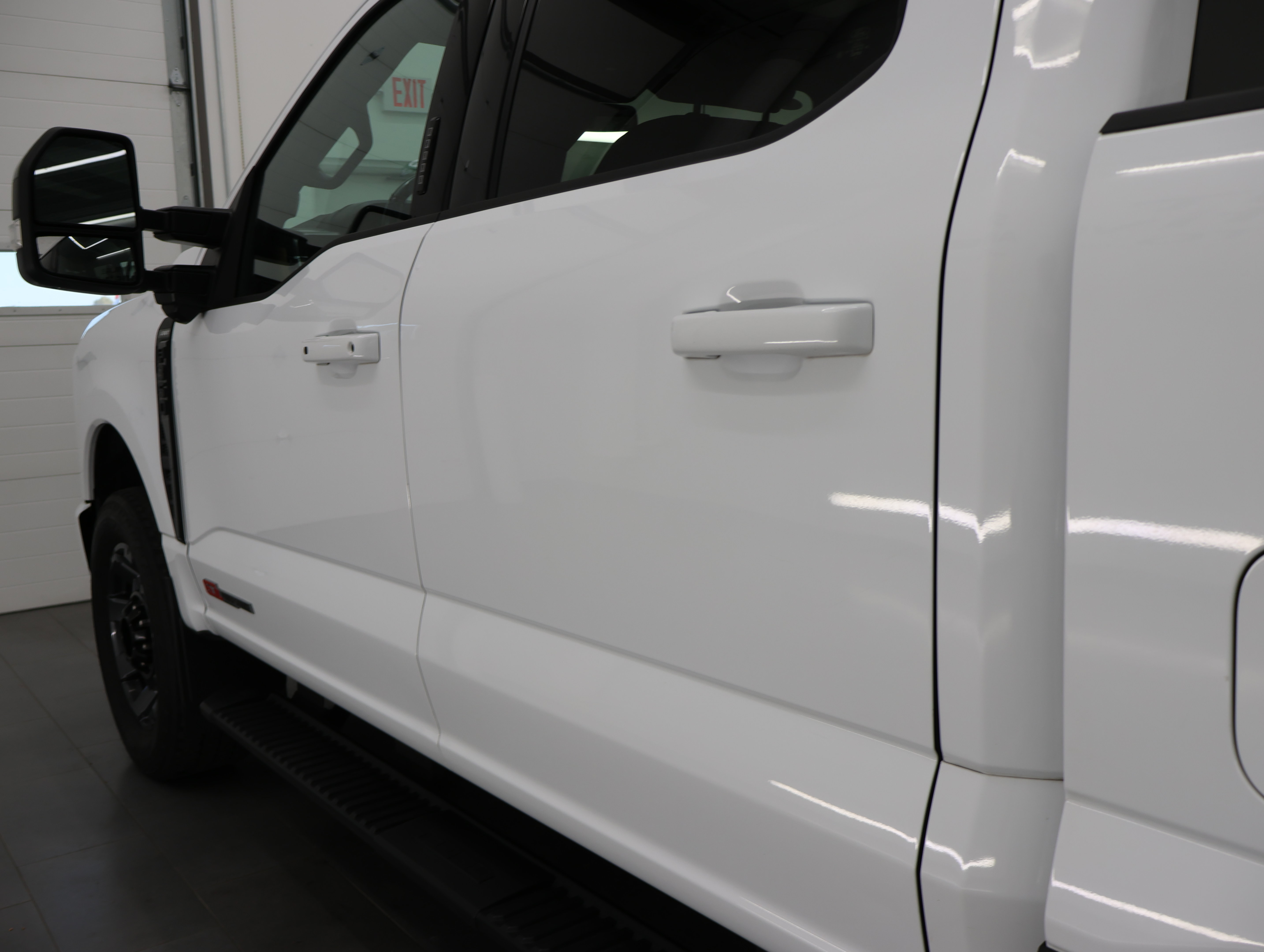 Used 2024 Ford F350 Lariat w/ Sport Appearance Package AWD/4WD image 38