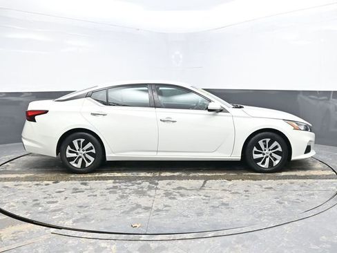 Used 2021 Nissan Altima 2.5 S image 8