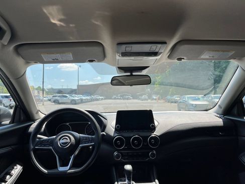 Used 2025 Nissan Sentra SV FWD image 26