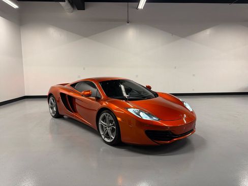 Used 2012 McLaren MP4-12C Coupe RWD image 38