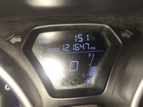 Used 2013 Hyundai Elantra Limited image 12