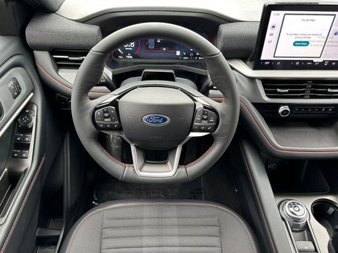 New 2026 Ford Explorer ST-Line w/ ST-Line Street Pack AWD/4WD image 13