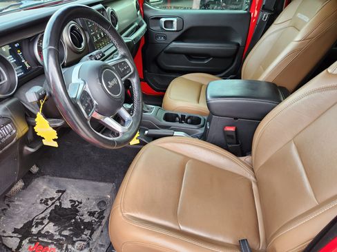 Used 2021 Jeep Wrangler Unlimited Rubicon image 8