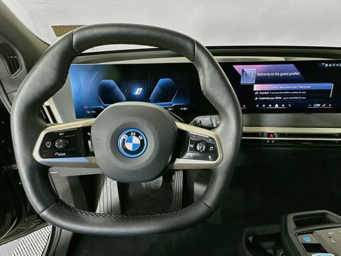 Used 2024 BMW iX xDrive50 w/ Sport Package AWD/4WD image 11