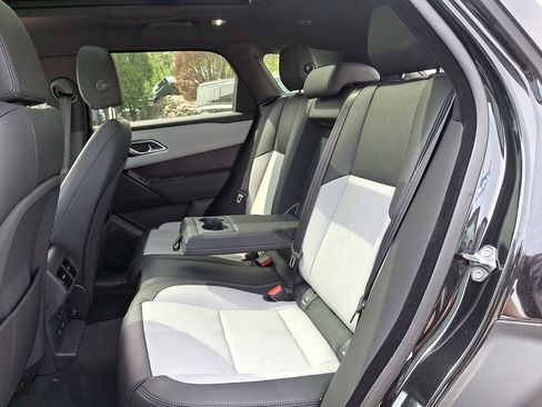 Certified 2026 Land Rover Range Rover Velar Dynamic SE AWD/4WD image 27