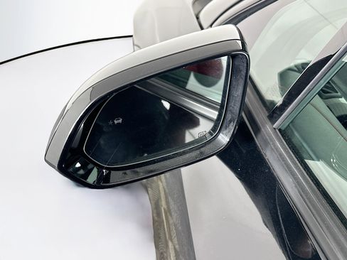 Used 2024 Chevrolet Blazer EV RS image 16