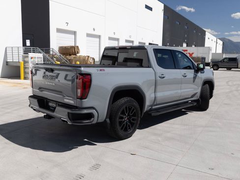 Used 2024 GMC Sierra 1500 Elevation w/ Elevation Premium Package AWD/4WD image 9