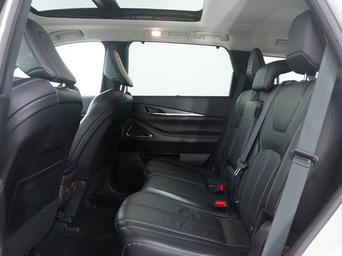 Used 2024 INFINITI QX60 Sensory image 20