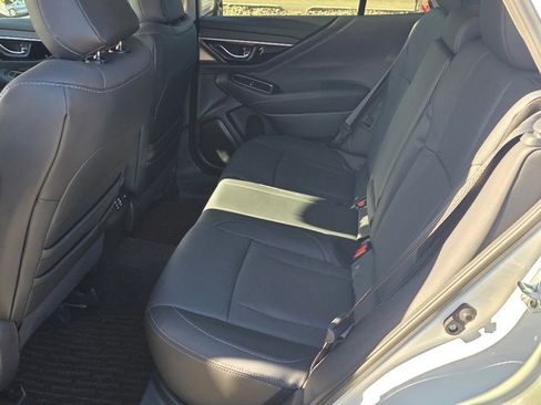 New 2025 Subaru Outback Limited image 11