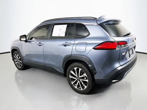 Used 2023 Toyota Corolla Cross XLE FWD image 8