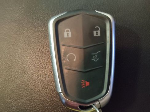 Used 2016 Cadillac SRX Luxury FWD image 32