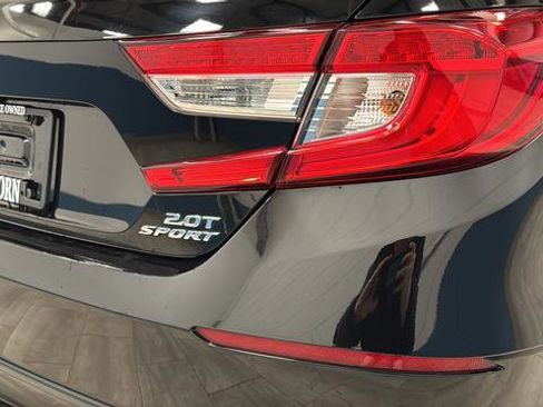 Used 2020 Honda Accord Sport image 32
