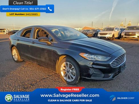 Used 2020 Ford Fusion SE image 5
