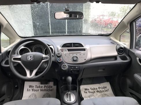 Used 2013 Honda Fit image 11