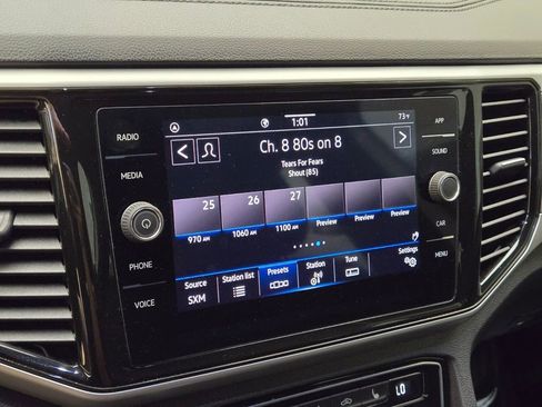 Used 2023 Volkswagen Atlas Cross Sport SE w/ Black Wheel Package image 36