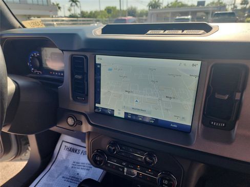 Certified 2024 Ford Bronco Outer Banks AWD/4WD image 26