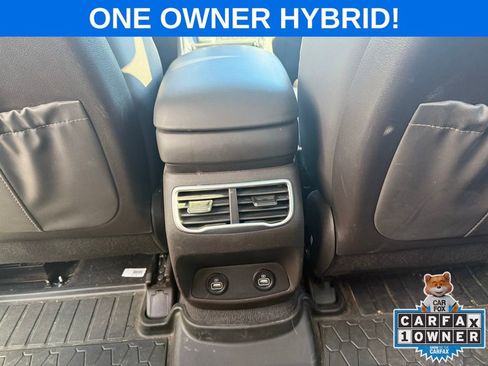 Certified 2022 Hyundai Santa Fe SEL Premium image 24