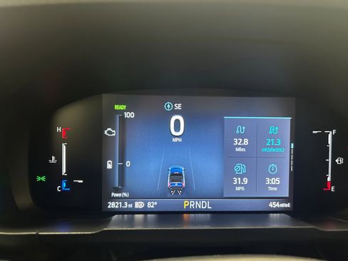 Used 2025 Ford Maverick XLT w/ XLT Luxury Package FWD image 16