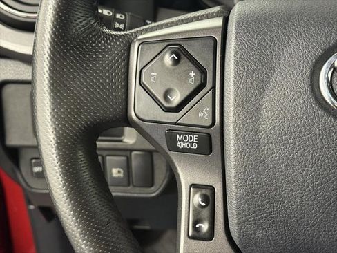 Certified 2019 Toyota Tacoma TRD Sport image 19