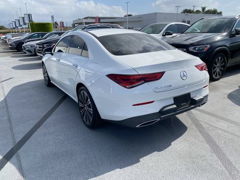 Used 2022 Mercedes-Benz CLA 250 image 4