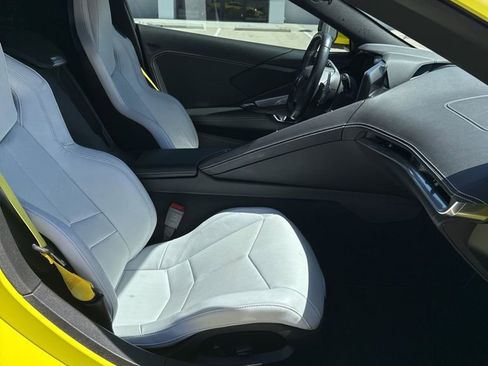 Used 2022 Chevrolet Corvette Stingray image 8