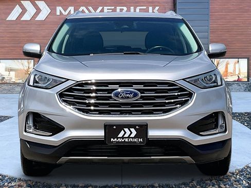 Used 2019 Ford Edge Titanium AWD/4WD image 2