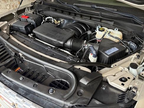 Used 2021 GMC Yukon Denali w/ Advanced Technology Package AWD/4WD image 59