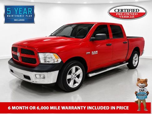 Used 2016 RAM 1500 Express RWD image 1