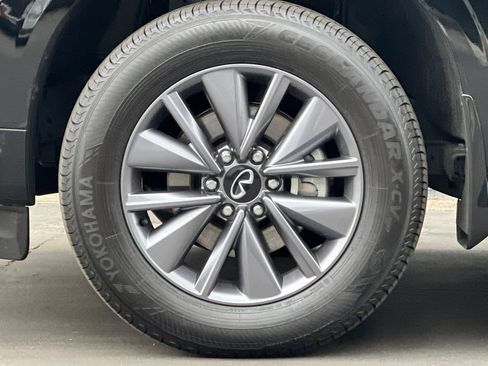 Used 2025 INFINITI QX80 Pure w/ Cargo Package image 27