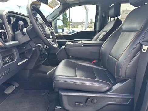 Certified 2025 Ford F350 Lariat w/ Camper Package AWD/4WD image 9