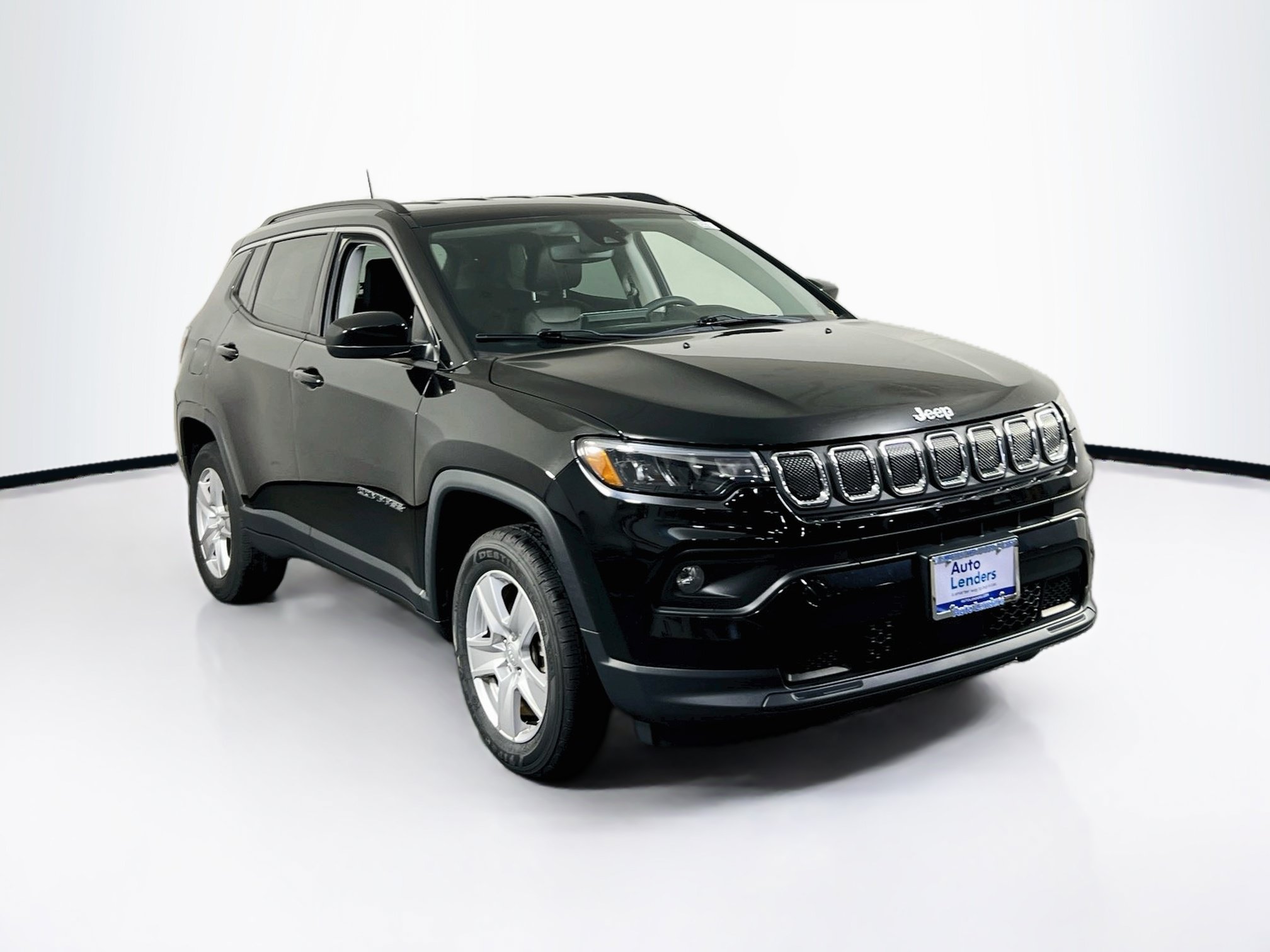 Used 2022 Jeep Compass Latitude AWD/4WD image 3