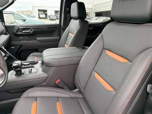 New 2026 GMC Sierra 1500 AT4 w/ AT4 Premium Package AWD/4WD image 20