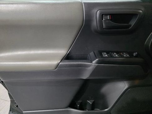Used 2023 Toyota Tacoma SR AWD/4WD image 10