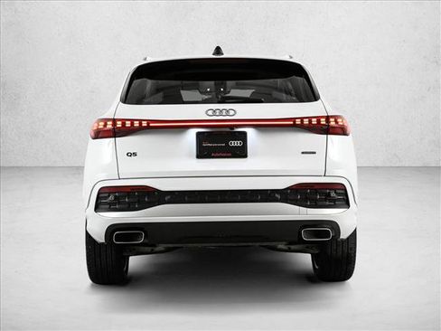 Certified 2025 Audi Q5 Premium w/ Premium Plus AWD/4WD image 7