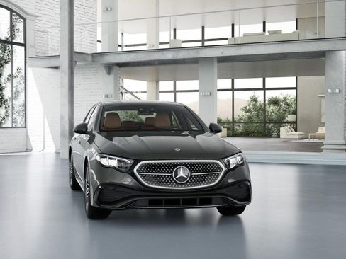 New 2026 Mercedes-Benz E 350 4MATIC Sedan image 8
