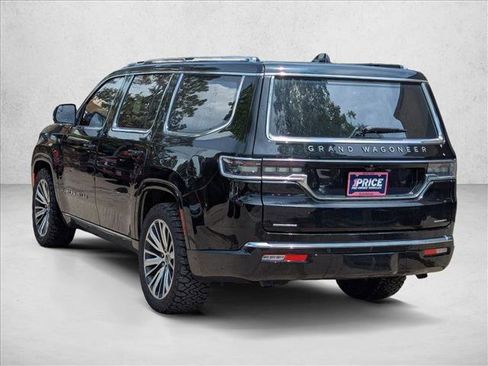 Used 2023 Jeep Grand Wagoneer Series III w/ HD Trailer Tow Package AWD/4WD image 7