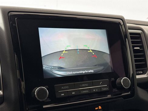 Used 2023 Nissan Frontier SV w/ SV Convenience Package image 23