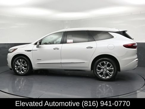 Used 2021 Buick Enclave Avenir w/ Avenir Technology Package AWD/4WD image 31