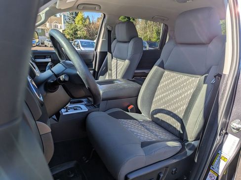 Used 2018 Toyota Tundra SR5 w/ TRD Off Road Package image 25