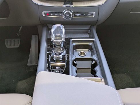 New 2026 Volvo XC60 T8 Core w/ Protection Package Premier image 23