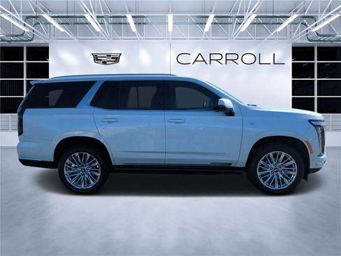 Certified 2025 Cadillac Escalade Premium Luxury w/ LPO, Floor Liner Package image 2