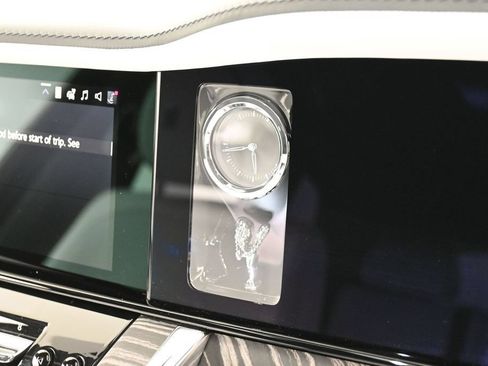 New 2026 Rolls-Royce Cullinan AWD/4WD image 34