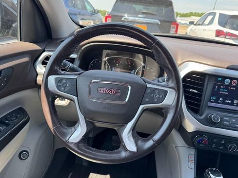 Used 2019 GMC Acadia SLT w/ LPO, Floor Liner Package FWD image 13