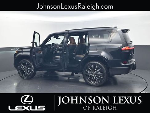 New 2026 Lexus GX 550 AWD/4WD image 38
