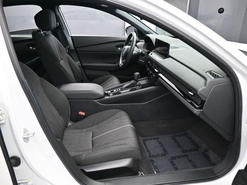 Used 2023 Honda Accord Sport image 35