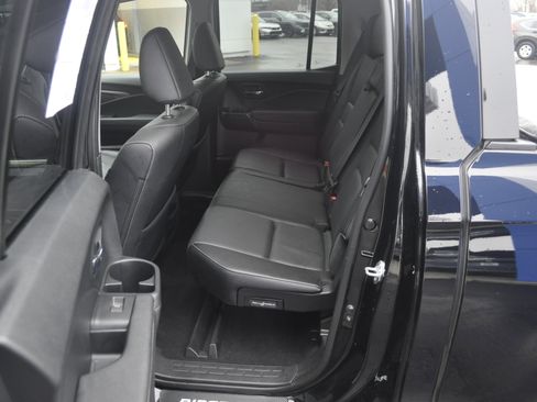 Certified 2023 Honda Ridgeline RTL image 13