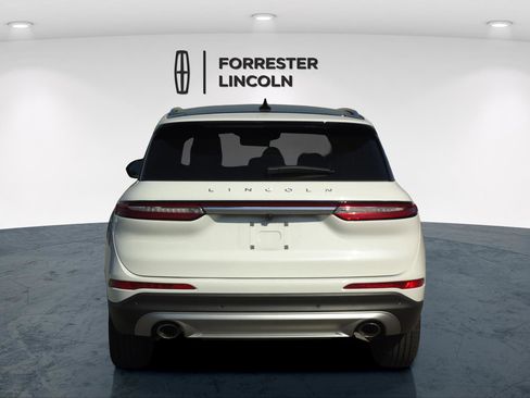 Used 2024 Lincoln Corsair Reserve w/ Equipment Group 201A AWD/4WD image 4