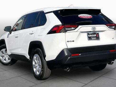 Used 2023 Toyota RAV4 LE FWD image 11