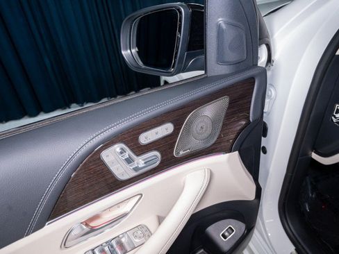 New 2026 Mercedes-Benz GLE 580 4MATIC image 12